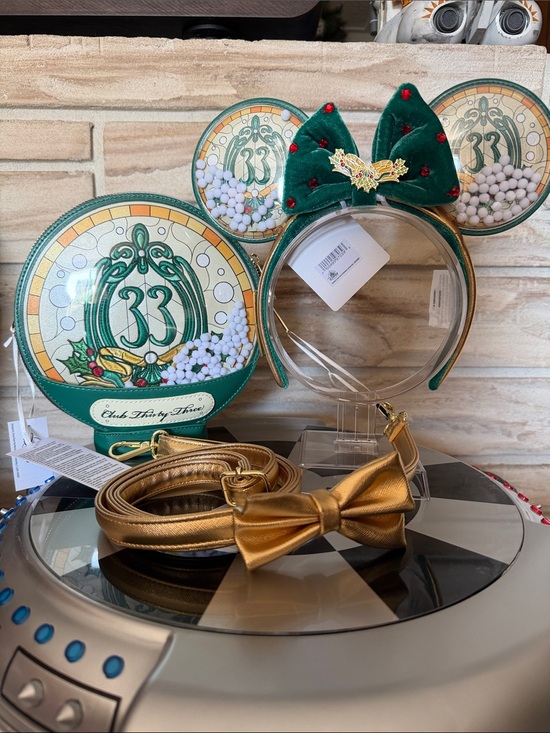 Disney Accessories - Disney Club 33 Loungefly set